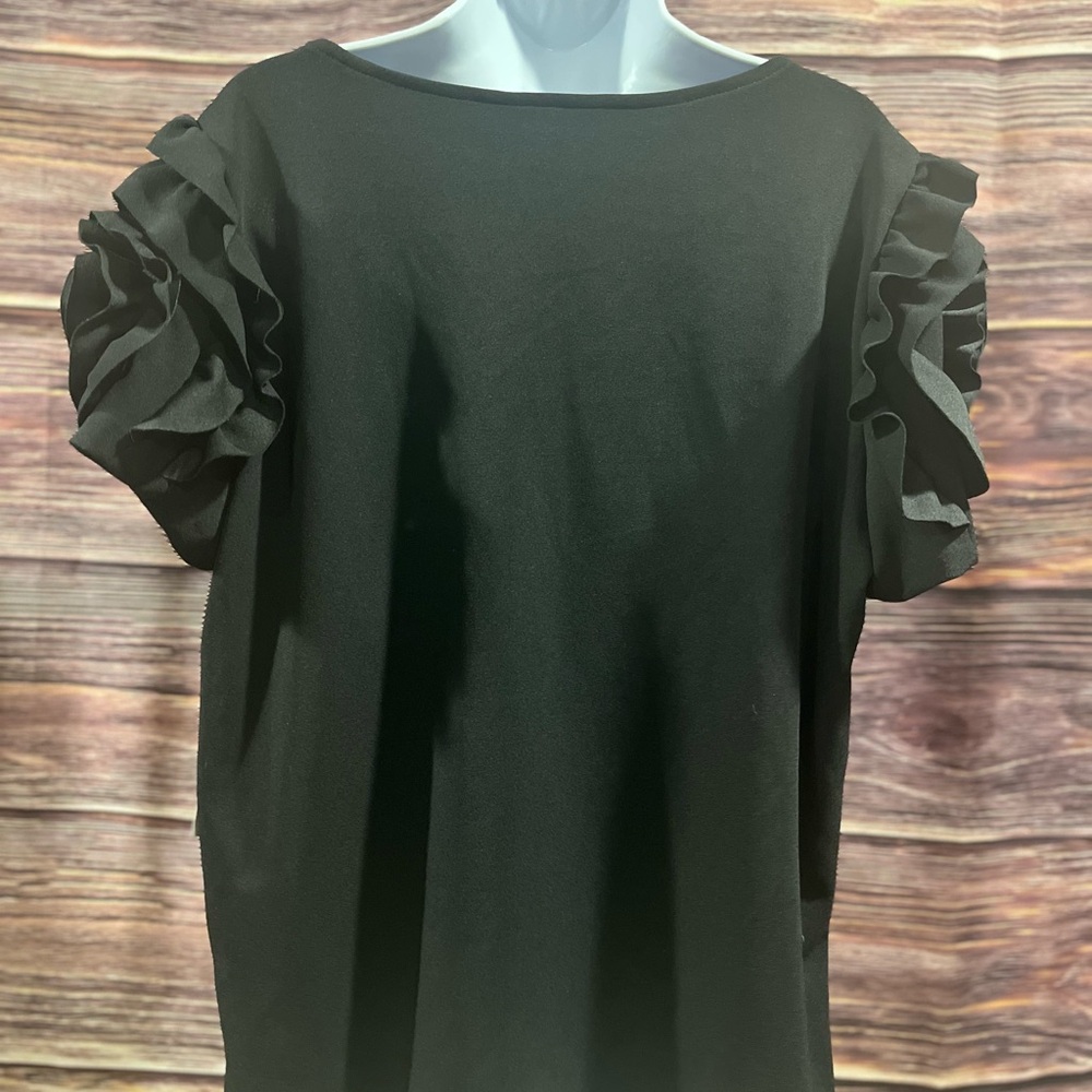 XXL Liz Claiborne Black Rose Sleeve Top
